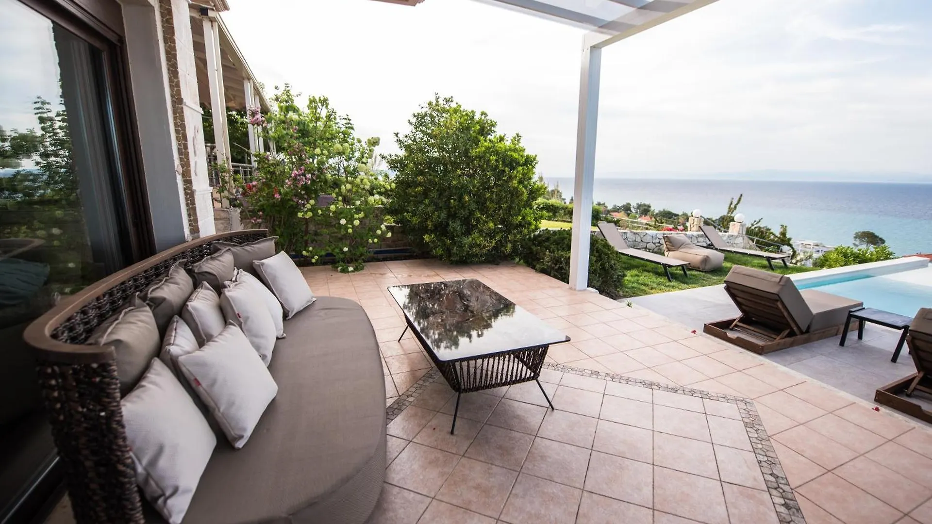 Villa Maria Luxury Hanioti