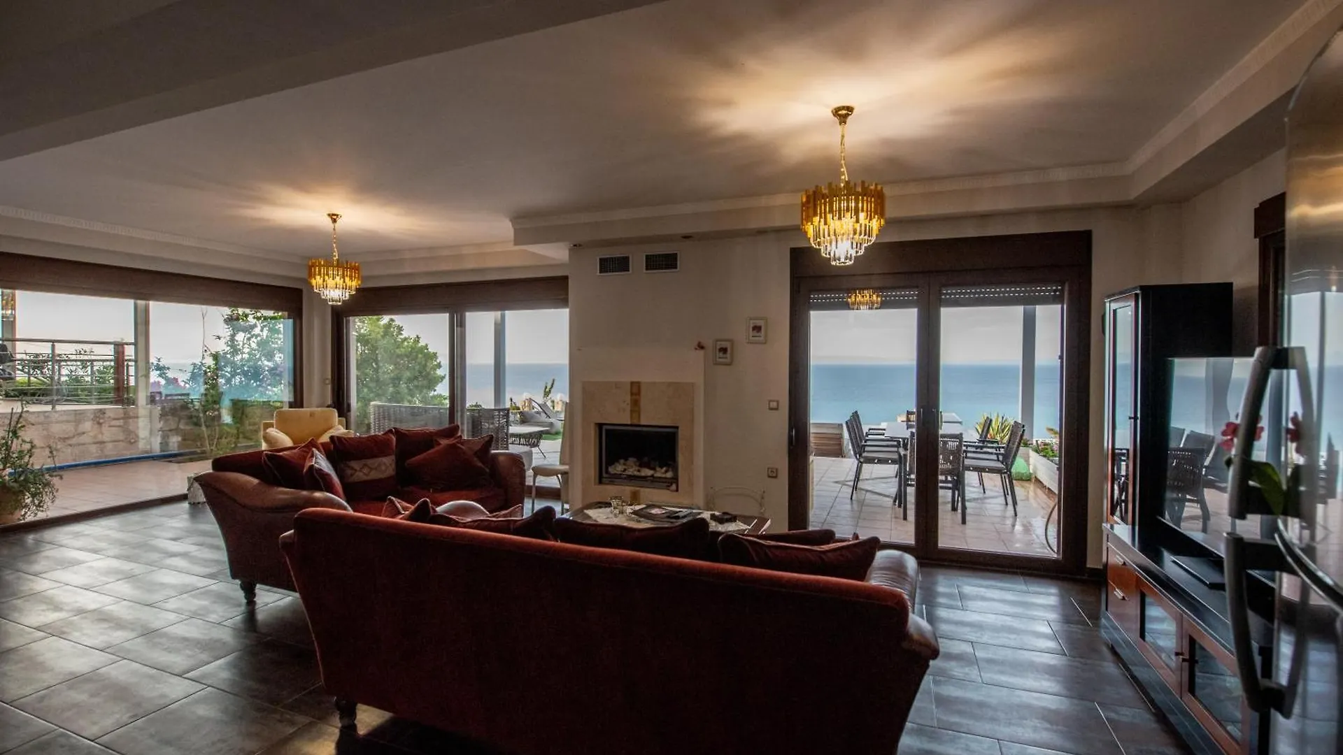 Villa Maria Luxury Hanioti
