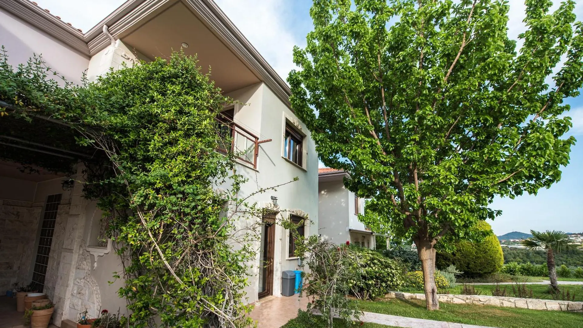 Villa Maria Luxury Hanioti 0*,  Greece